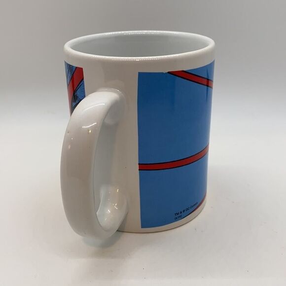 Zak Designs Wonder Woman Mug 11 oz Mug Coffee mug - Picture 4 of 6